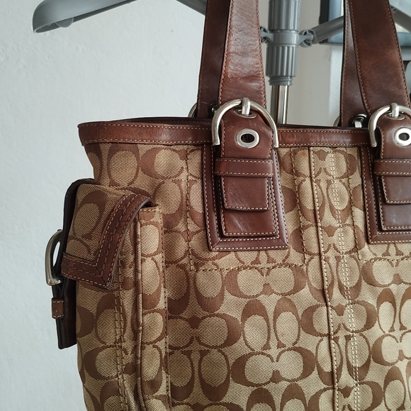 Coach Signature Brown Canvas Gallery 10079 Large Carry All Zip Up Shoulder Purse - Picture 13 of 17